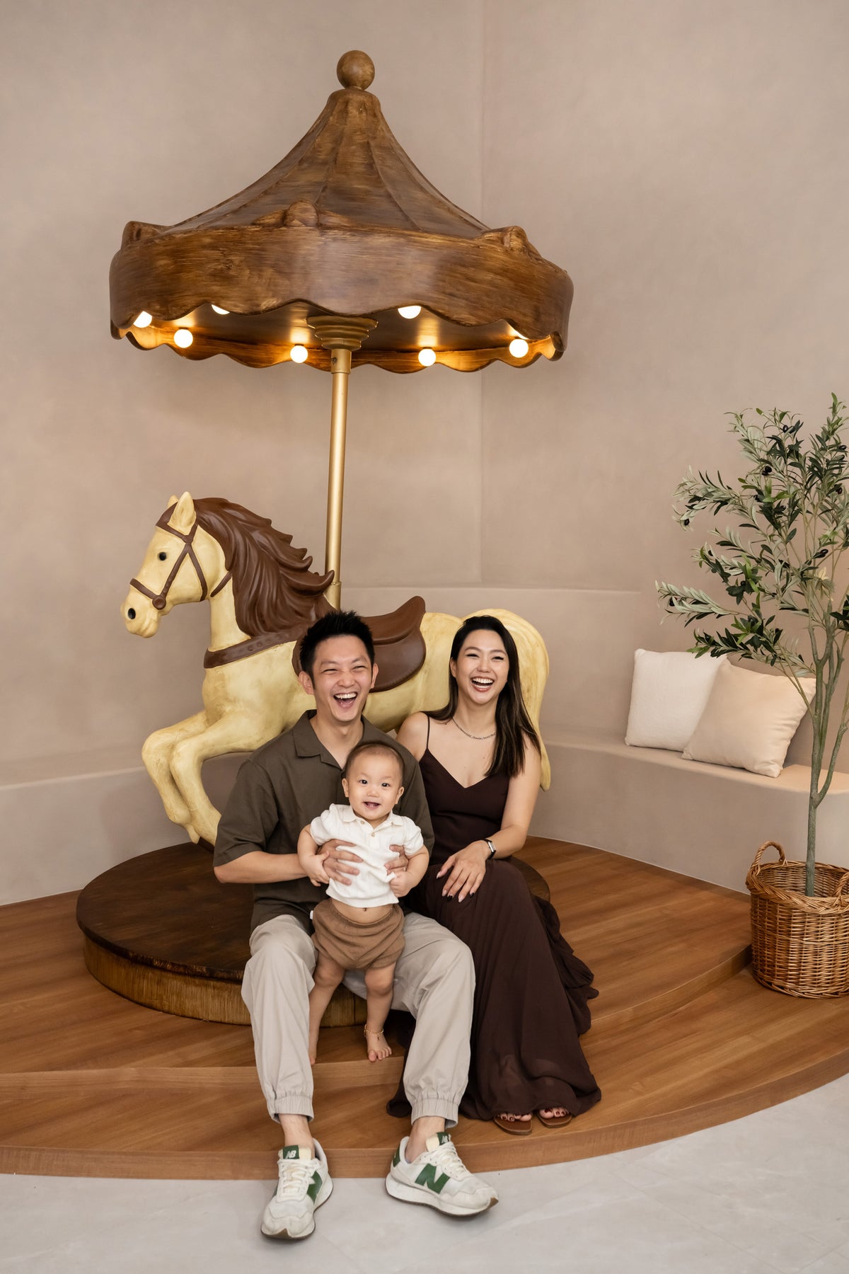 CAROUSEL PARLOUR Baby Cake Smash + Family Package