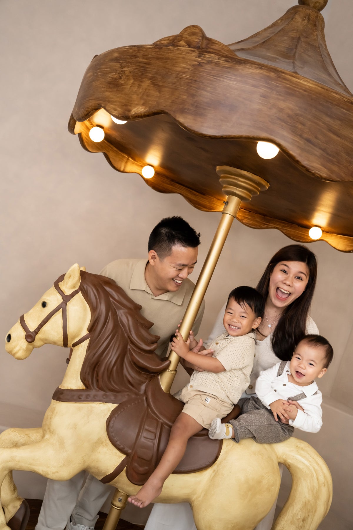 CAROUSEL PARLOUR Classic Family Package (45mins)