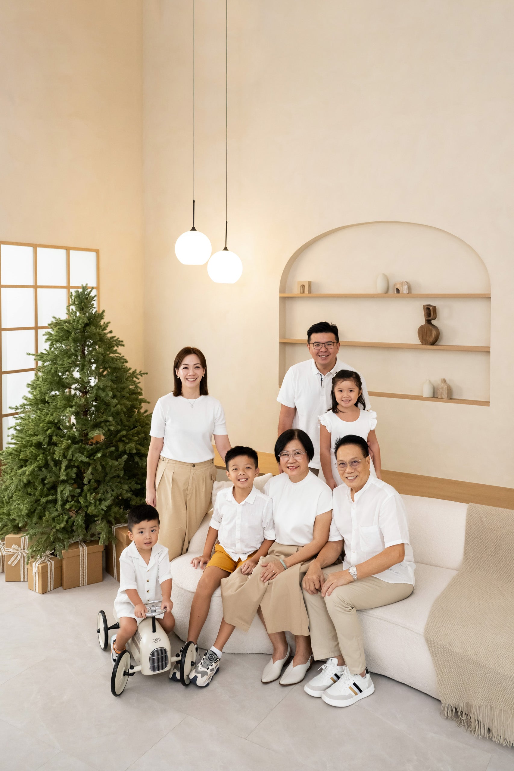 Lumière Stairway Classic Family Package (45mins)