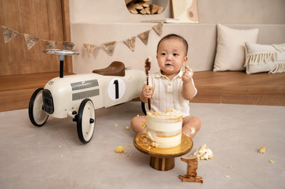 CAROUSEL PARLOUR Baby Cake Smash + Family Package