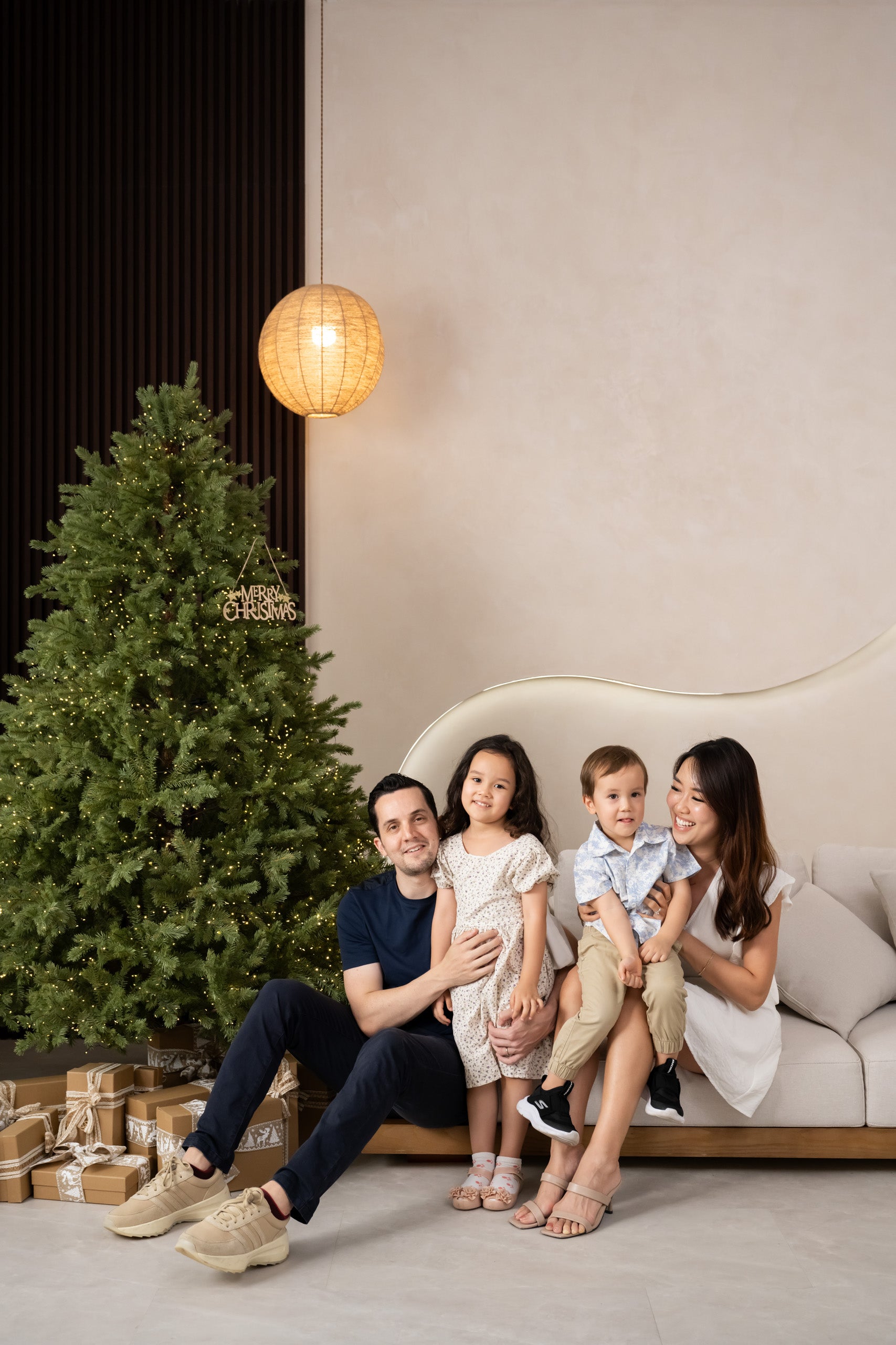 Tree of lights Mini Family Package (20mins)